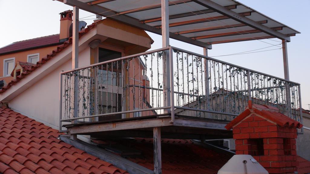Allure Apartments ไพราน ภายนอก รูปภาพ