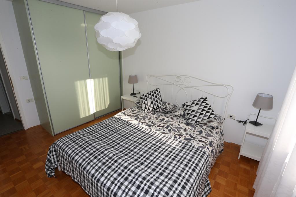 Allure Apartments ไพราน ภายนอก รูปภาพ